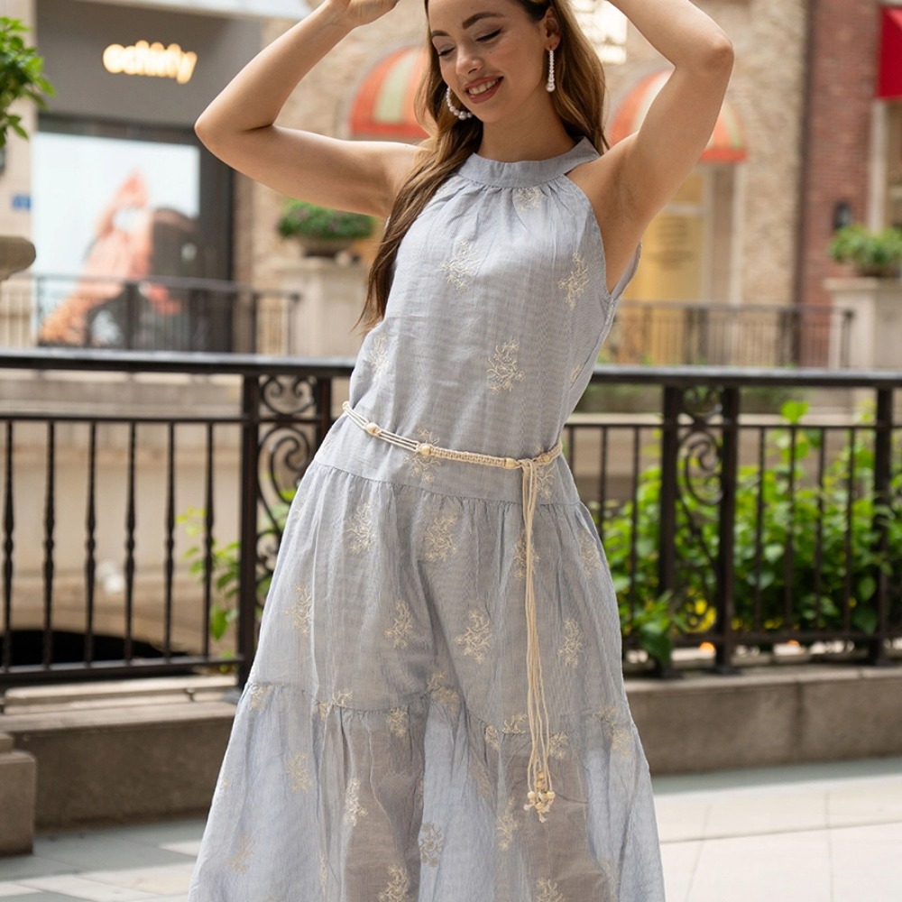 French Elegant Halter Embroide - огляд і ціна Sundress Midi Floral
